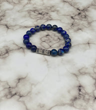 Load image into Gallery viewer, Lapis Silver Crowned King
